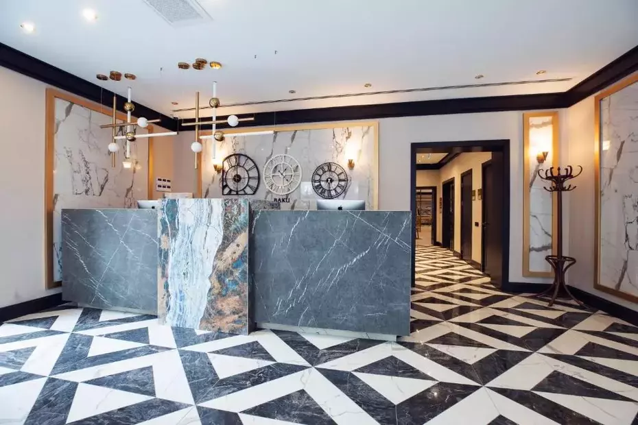 Port Rivoli Hotel