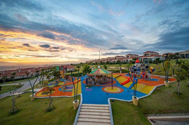 Centara Mirage Beach Resort Mui Ne