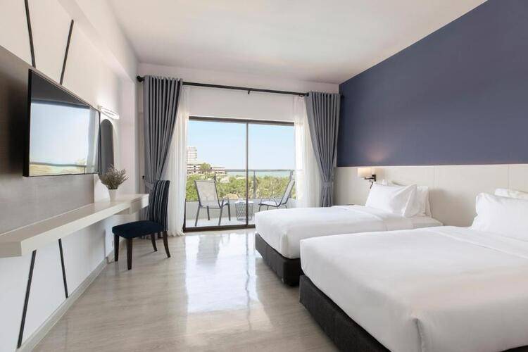 Centra By Centara Cha-Am Beach Resort Hua Hin