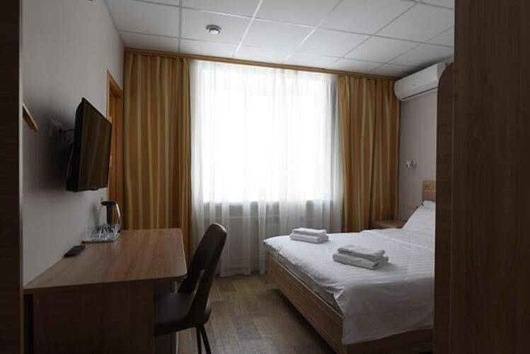 Отель Perin de Perron