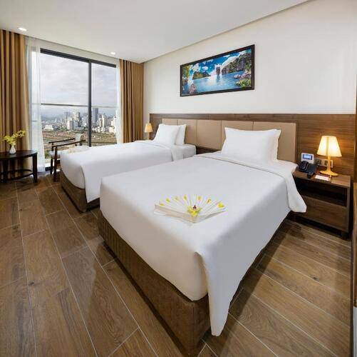 Miracle Luxury Hotel