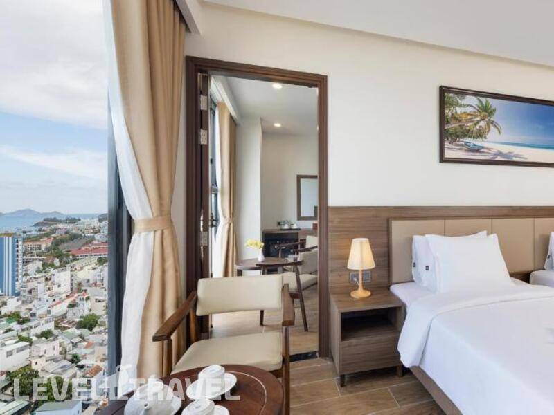 Фотография Miracle Luxury Hotel