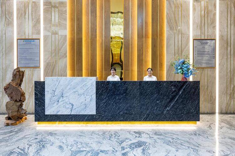 Miracle Luxury Hotel