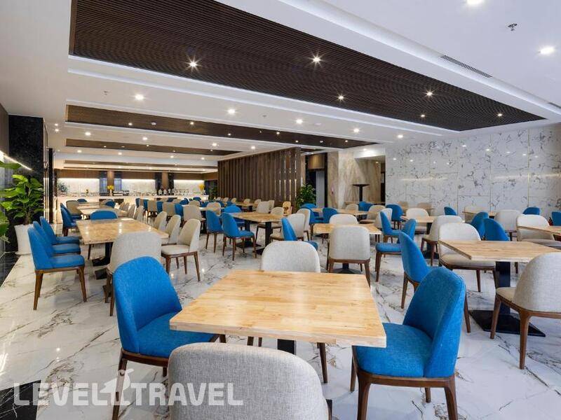 Фотография Miracle Luxury Hotel