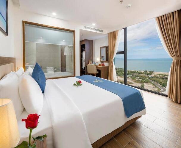 Miracle Luxury Hotel