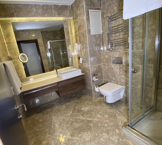 Four Doors Hotel