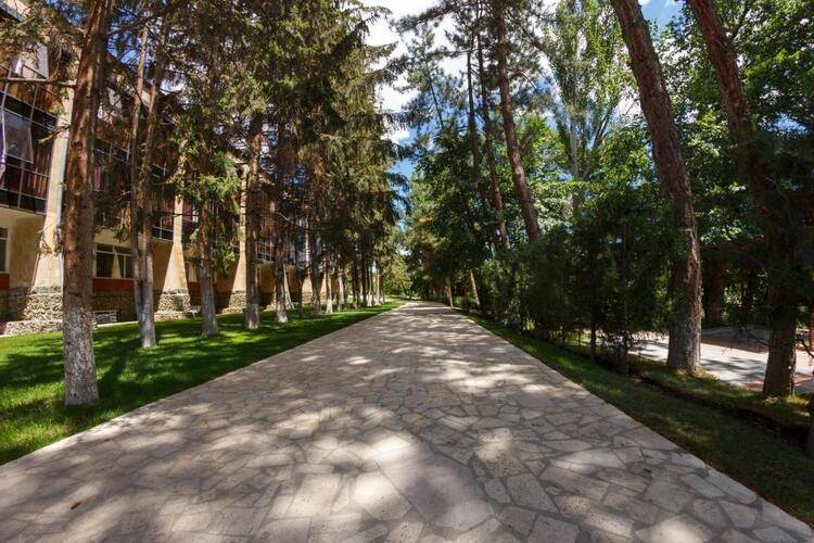 Arzni Resort and SPA