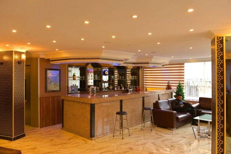 Marina City Hotel