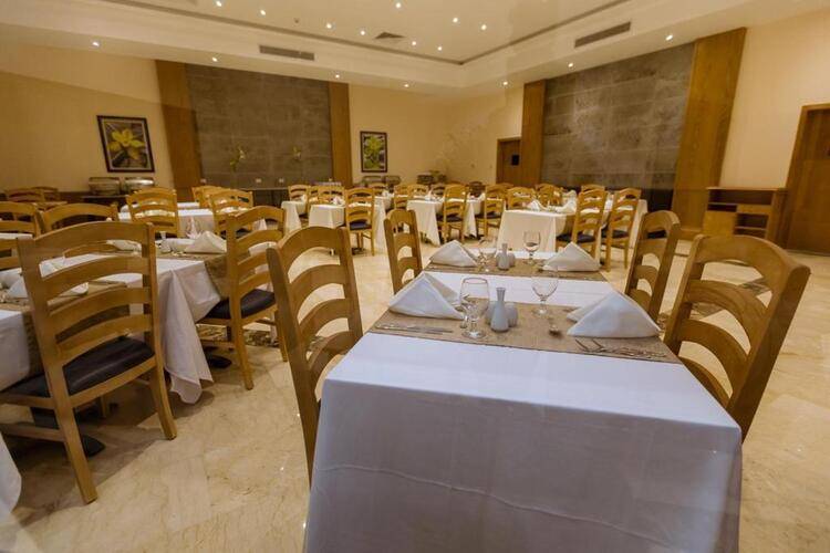 Sky View Suites Hotel