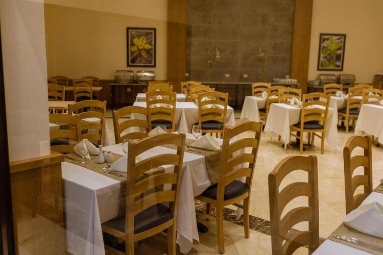 Sky View Suites Hotel