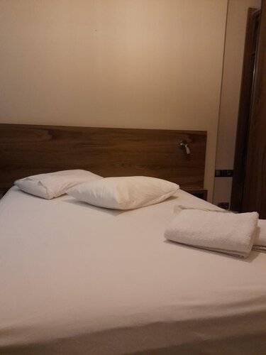 Falcon Palas Suites