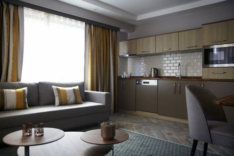 Tophane Suites
