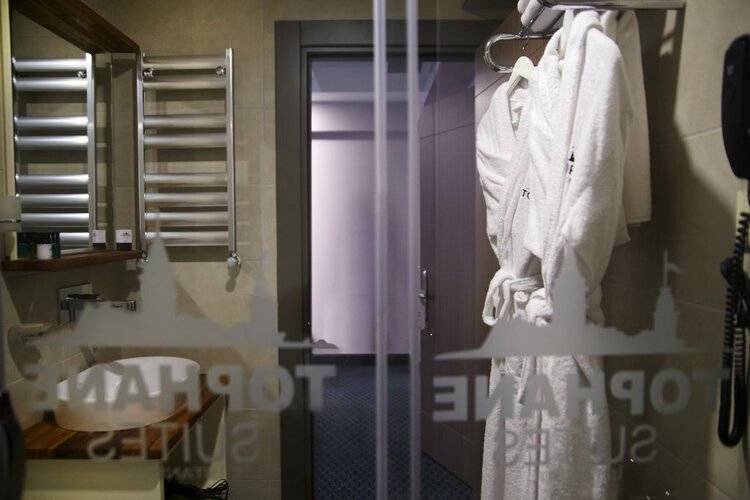 Tophane Suites
