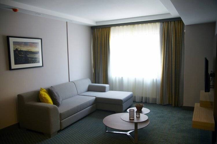 Tophane Suites