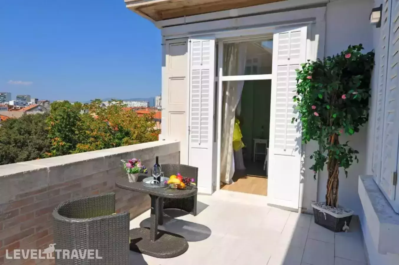 Nirvana Luxury Rooms