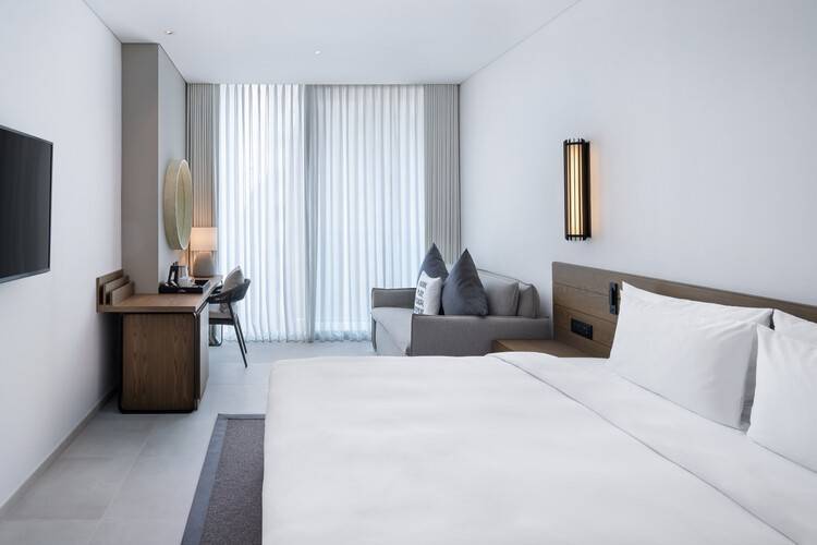 Radisson Beach Resort Palm Jumeirah