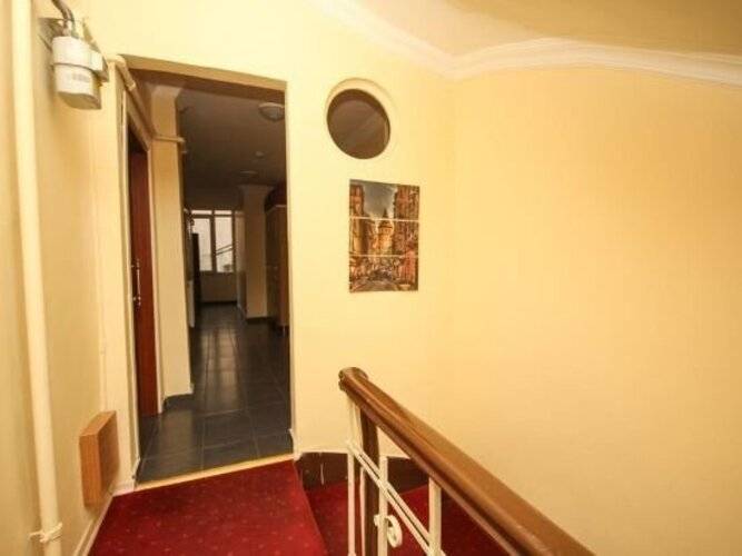 Perazre Hotel