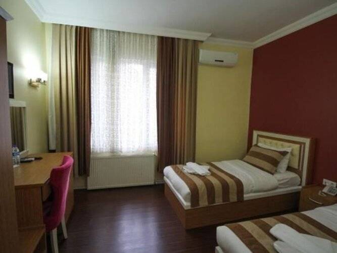 Perazre Hotel