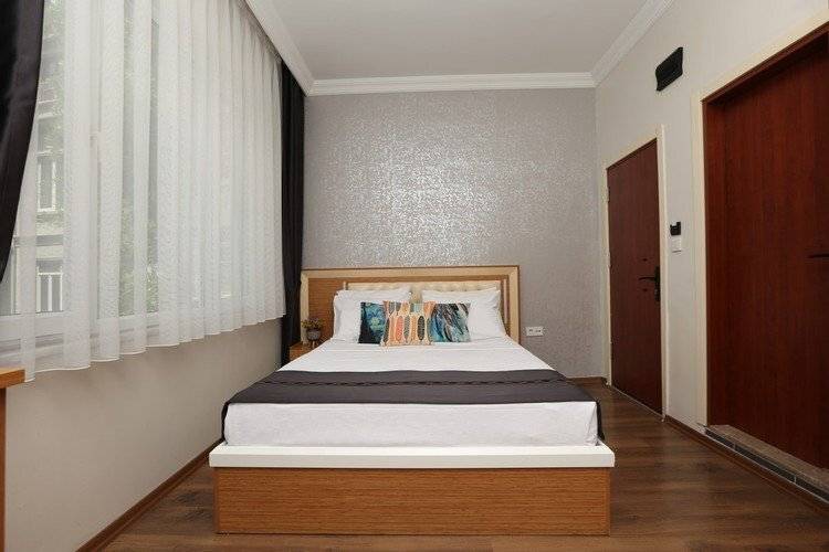 Perazre Hotel