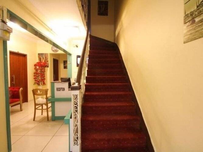Perazre Hotel