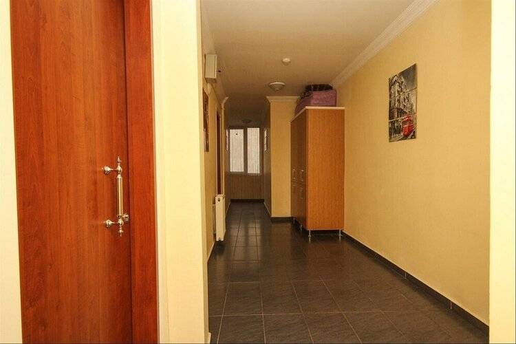 Perazre Hotel