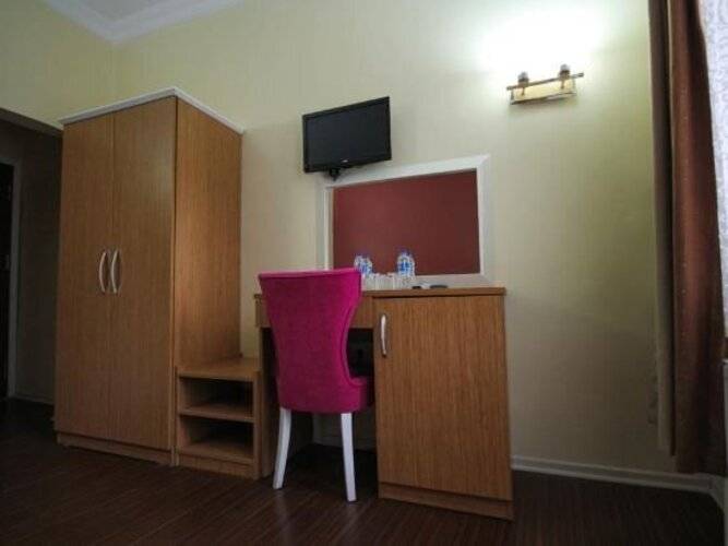 Perazre Hotel