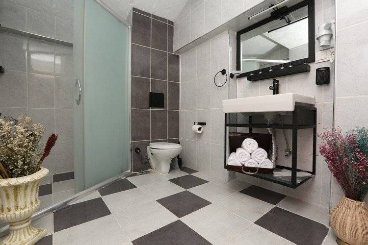 Perazre Hotel