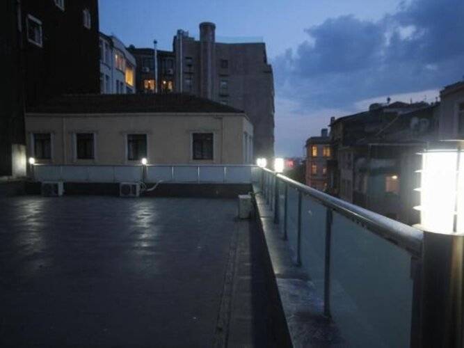 Perazre Hotel