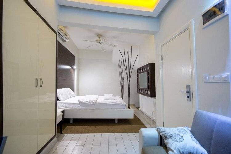 Element Suites