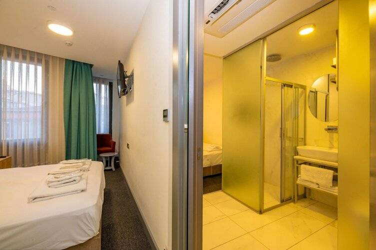 Hotel V Plus Taksim