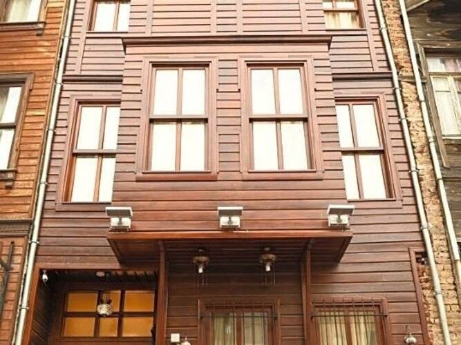 Nuray Hotel