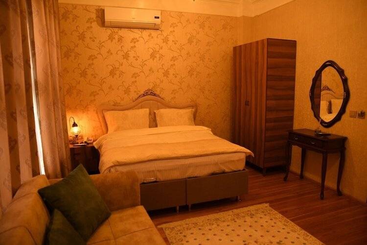 Nuray Hotel