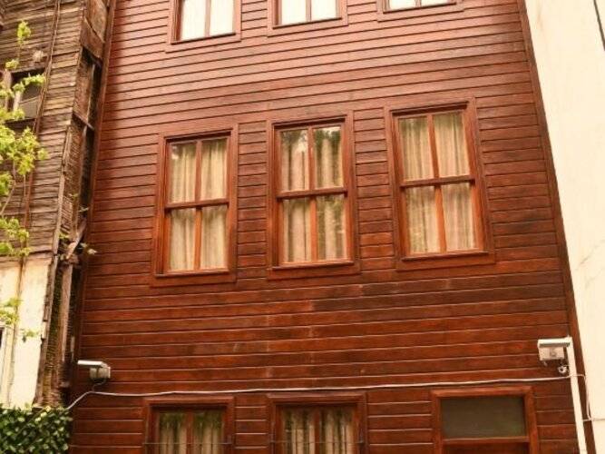 Nuray Hotel
