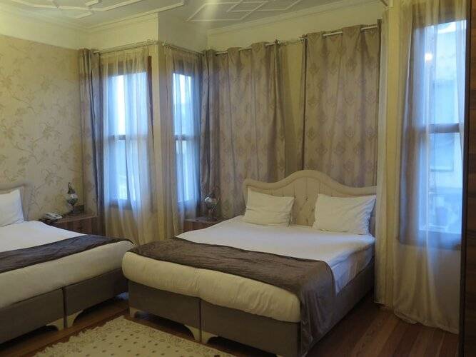 Nuray Hotel