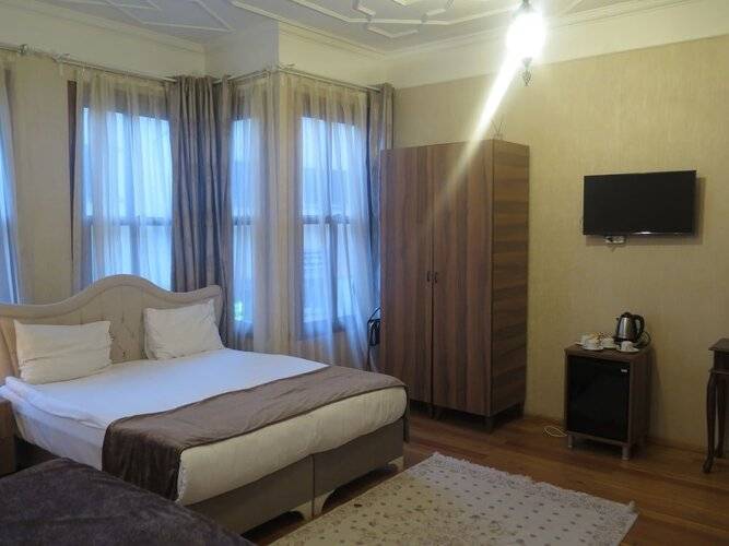 Nuray Hotel