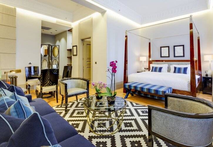 Ravouna 1906 Suites - Special Class (Adults Only 18+)