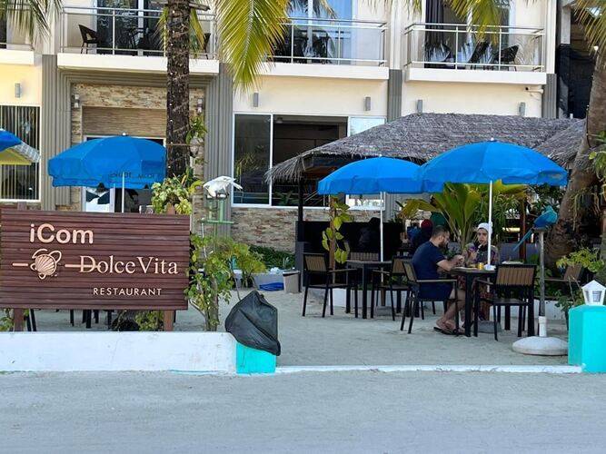 Icom Marina Sea View
