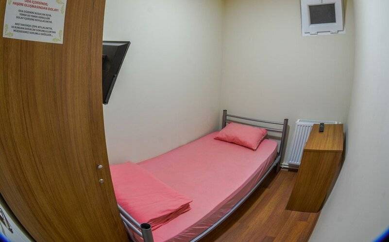 Gokce Pansiyon (Adults Only 17+)