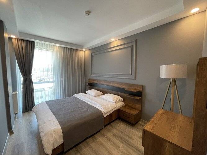 On4 Rooms & Suites