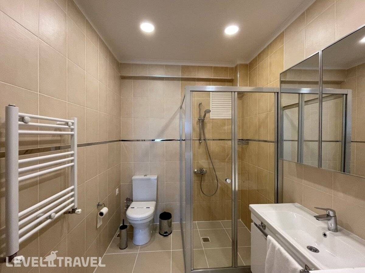 On4 Rooms & Suites — фото 10