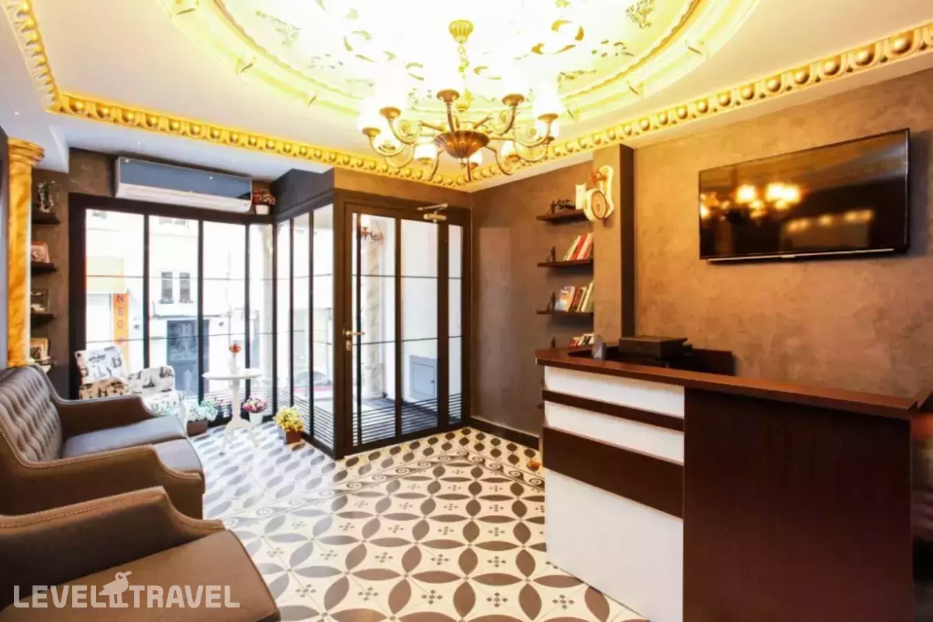 Taksim Doorway Suites