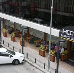 $item['hotel']['name']