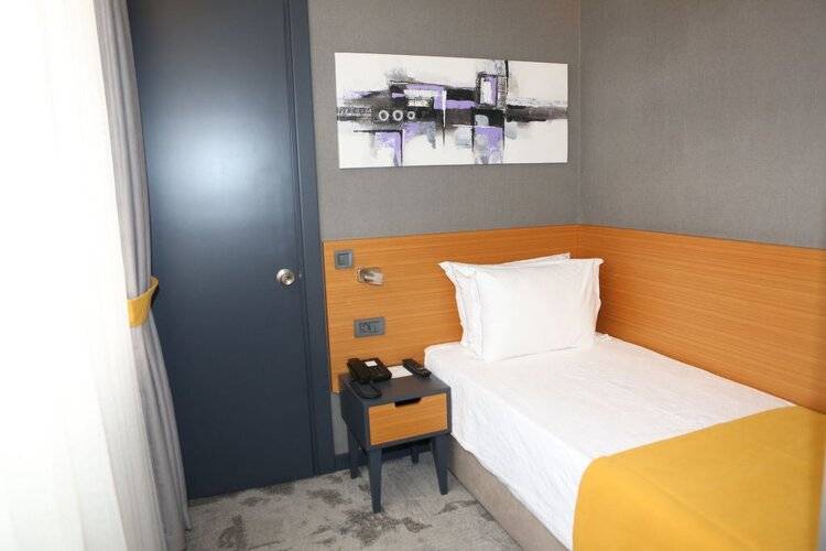 Sapko Airport Hotel