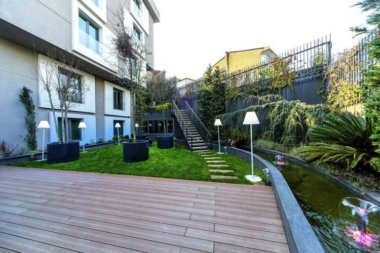 The City Suites