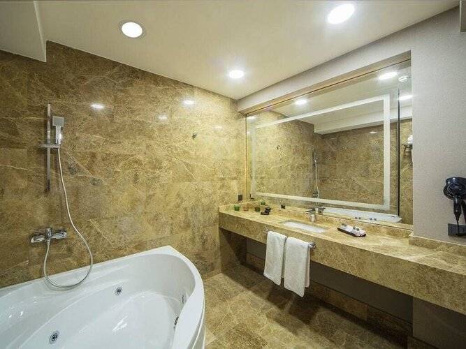 The City Suites
