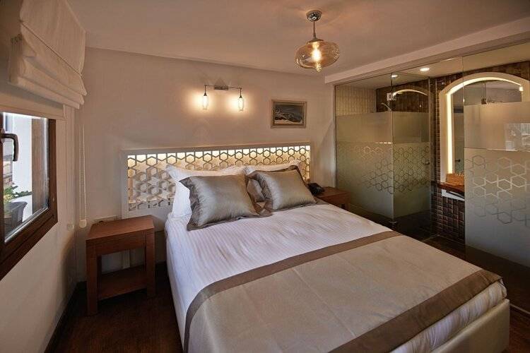 Arart Hotel