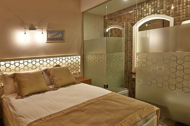 Arart Hotel