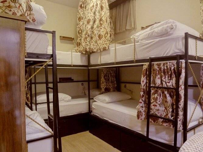 Stanpoli Hostel