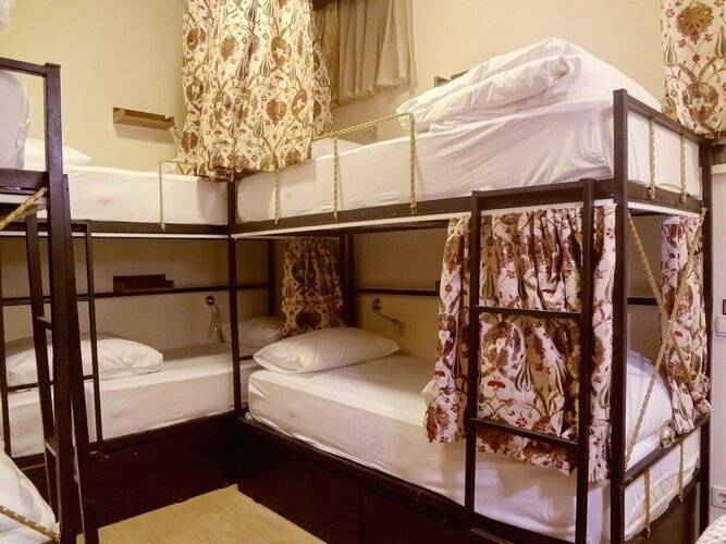 Stanpoli Hostel