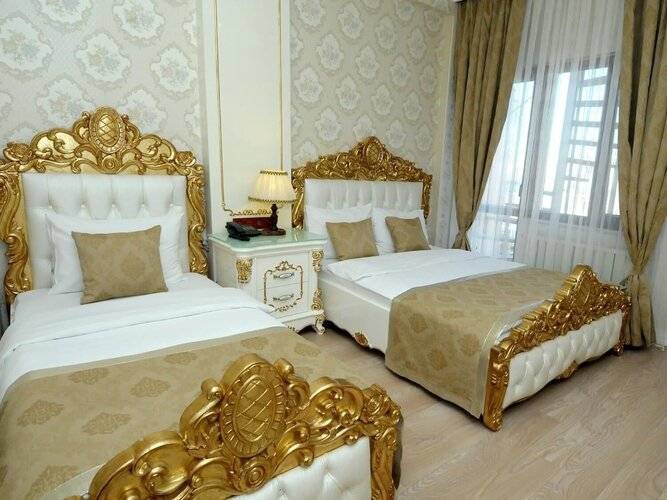 Best Town Palace